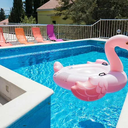 Pinky-1 By Interhome Seget Vranjica