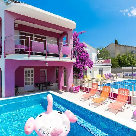 Pinky-1 By Interhome Apartment